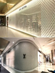 High-Quality Fiberglass Sculpture from China Factory