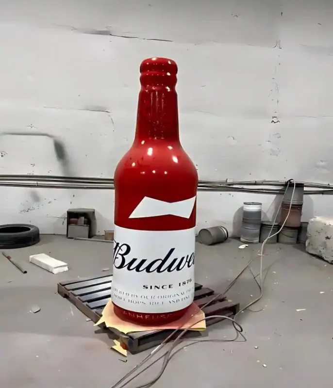 Custom fiberglass sculpture manufacturer, giant beer bottle fiberglass sculpture for commercial display