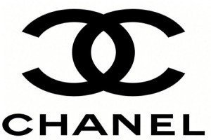 Trusted fiberglass sculpture manufacturer, luxury beauty & fashion brand partner for commercial display art