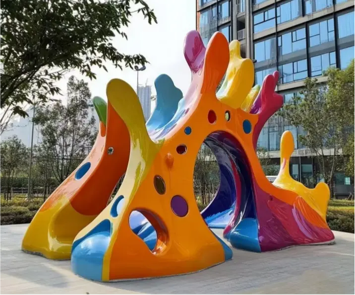 Fiberglass sculpture fabrication custom cartoon character statues for theme park attractions