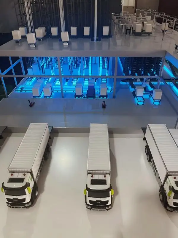 3D‑printed trade show model with built‑in lighting for exhibition display